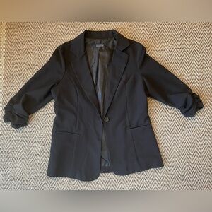 SOHO Apparel women’s small black work blazer